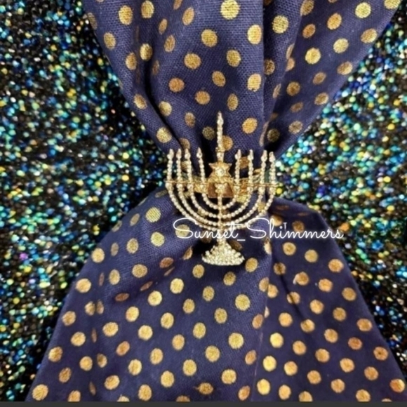 4pc Set Silver Hanukkah Napkin Rings Rhinestone Crystal Minorah 2.5" New - Picture 3 of 8